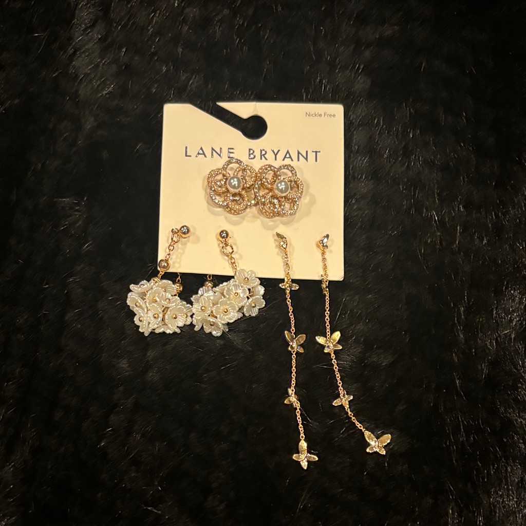 Lane Bryant Gold And Cream Floral Earring Trio 13$